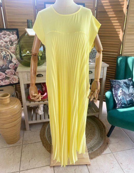 Robe ample longue plissée manches courtes jaune pastel du 38 au 48/50 