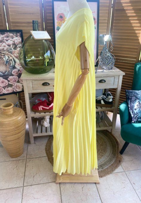 Robe ample longue plissée manches courtes jaune pastel du 38 au 48/50 