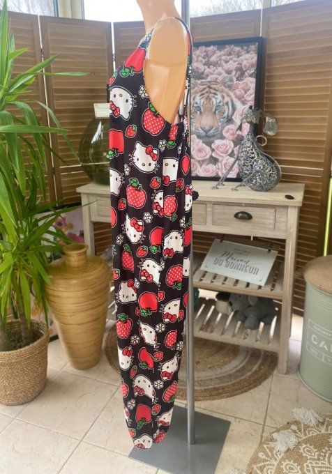 Combinaison salopette noire Hello Kitty & Red Apples du 38 au 52