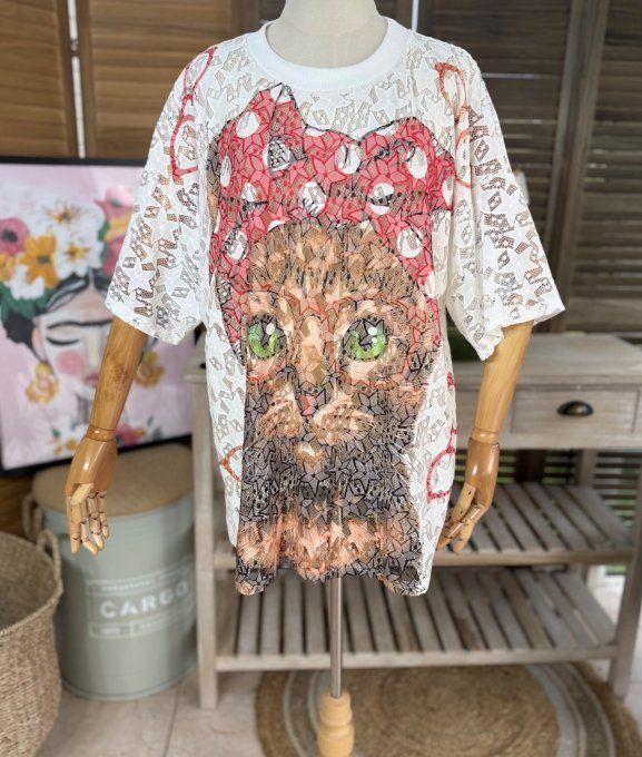 Top ample dentelle blanche L'adorable chat au ruban rouge à pois blancs du 36 au 46