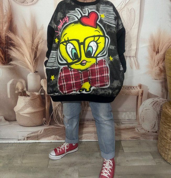 Sweat ample noir molletonné Titi le Piou-Piou noeud papillon du 40 au 50