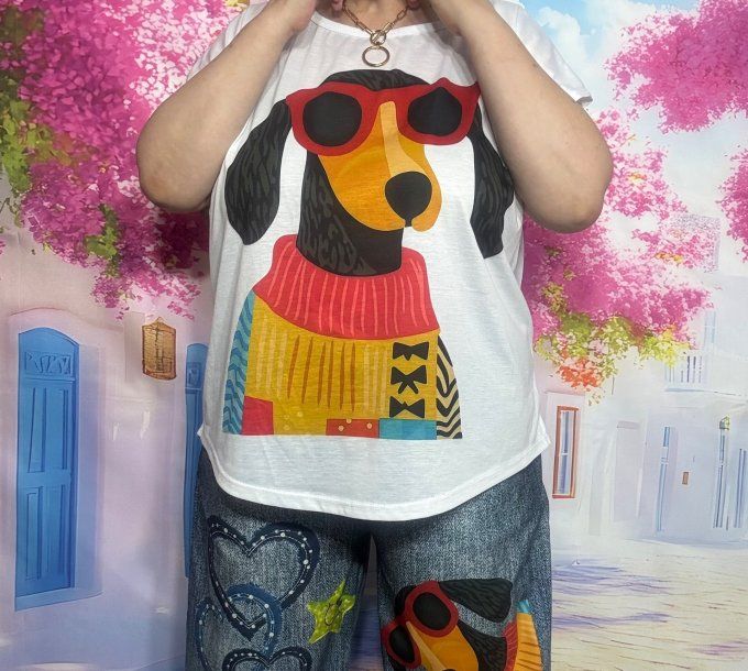 Tee-shirt ample blanc Adorable chien Teckel multicolore du 38 au 50/52 