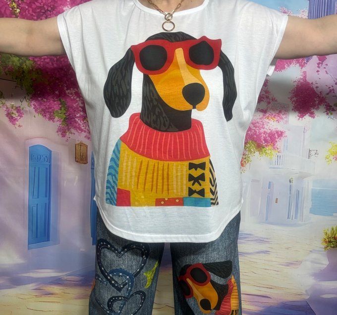Tee-shirt ample blanc Adorable chien Teckel multicolore du 38 au 50/52 