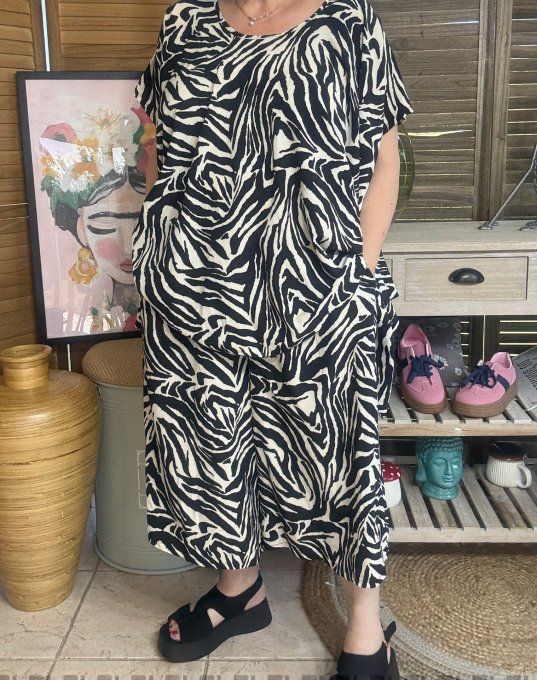 Ensemble jupe-culotte + blouse trapèze zèbre noir et crème du 40 au 52 
