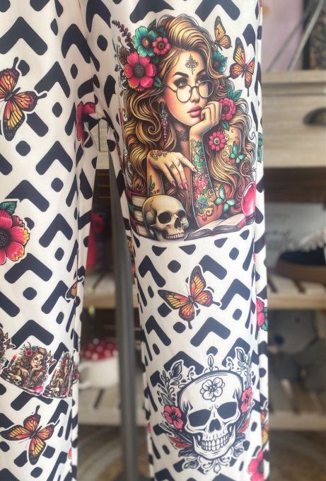 panta jogg  (dit magique) V noirs & blancs Tattoo Girl & Skulls du 40 au 50  