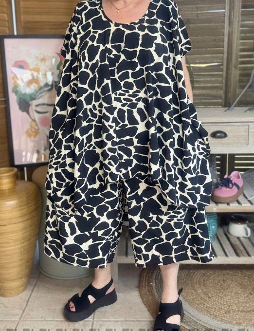 Ensemble jupe-culotte + blouse trapèze girafe noir et crème du 40 au 52
