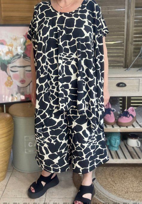 Ensemble jupe-culotte + blouse trapèze girafe noir et crème du 40 au 52