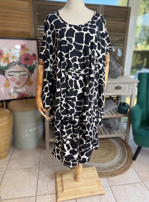 Ensemble jupe-culotte + blouse trapèze girafe noir et crème du 40 au 52