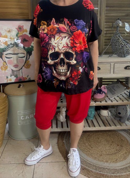 Top ample noir Skulls & Fleurs multicolores du 38 au 48/50 