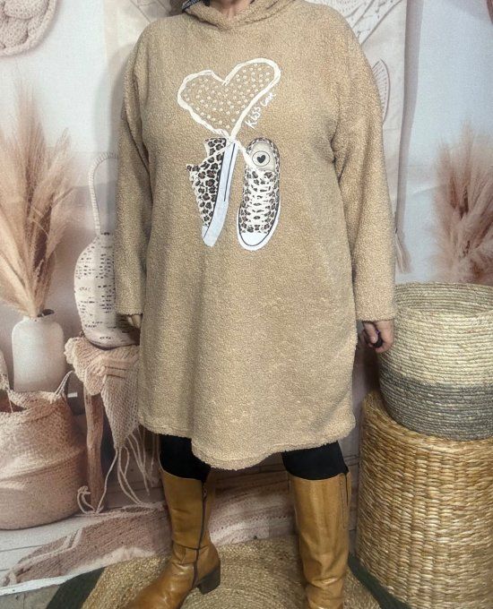 Robe à capuche moumoute beige Baskets Léopard coeur douceur +++ du 38 au 48/50