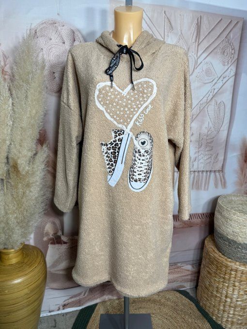 Robe à capuche moumoute beige Baskets Léopard coeur douceur +++ du 38 au 48/50