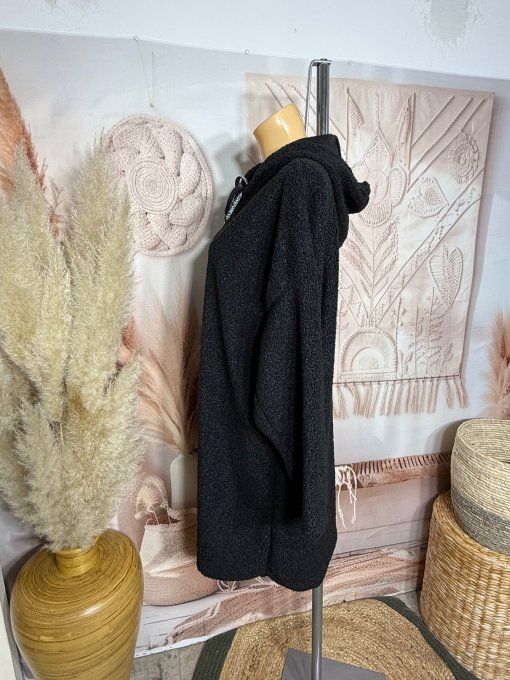 Robe à capuche moumoute noire Baskets Léopard coeur douceur +++ du 38 au 48/50