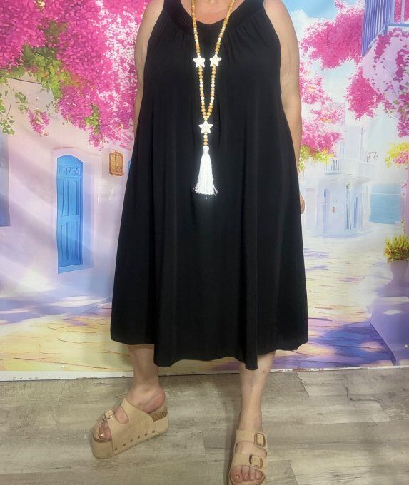 Robe trapèze mi-longue noire col V brodé viscose douceur ++++ du 36 au 46/48  