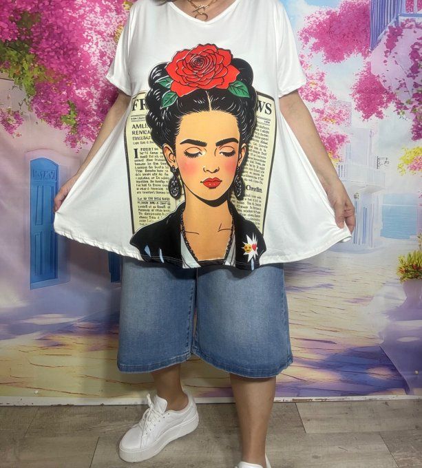 Tee-shirt trapèze écru manches courtes Col V Frida Kahlo du 40 au 54  