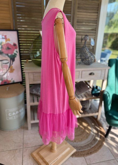 Fond de robe CARLA fuschia viscose et dentelle confort +++ du 40 au 50 (avec défaut !!!)